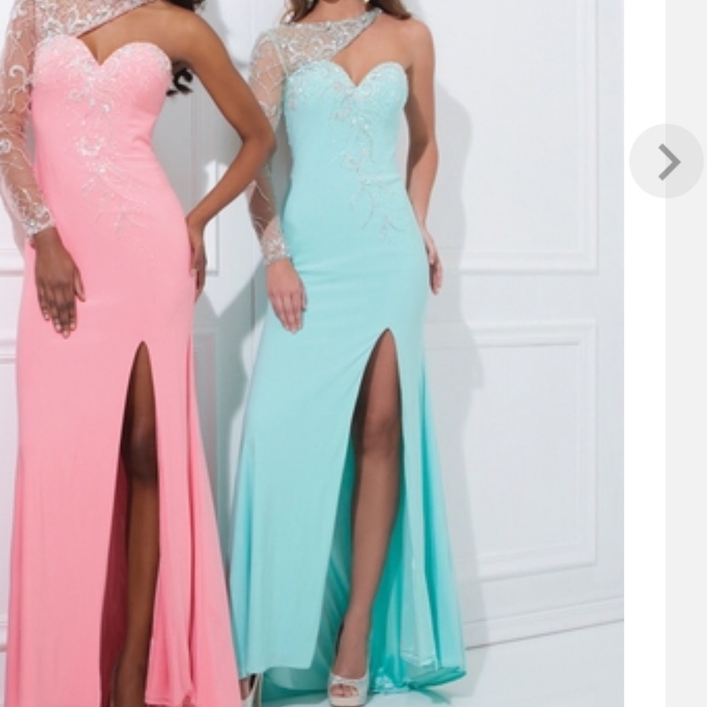Tony Bowls Prom Dress